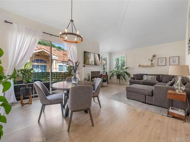 Condo for sale in Aliso Viejo, California