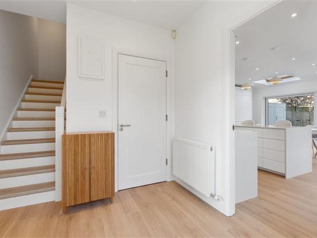 Detached House for sale in Dun Laoghaire, North Tipperary