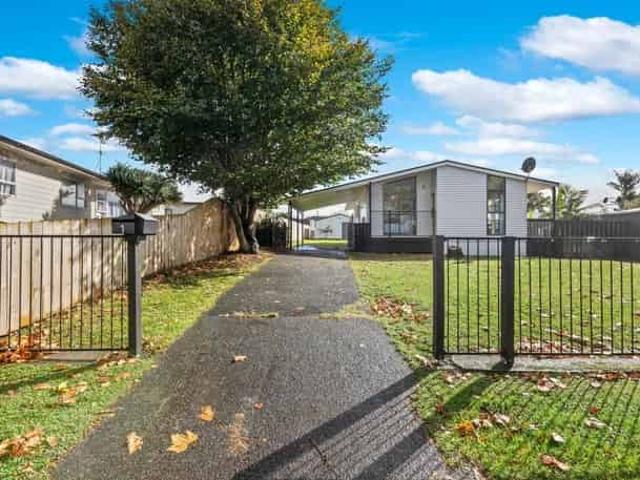House for rent in Awhitu, Oroua County