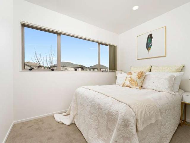 House for sale in Te Atatū South, Henderson-Massey