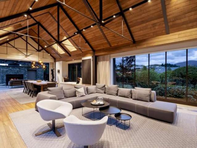 House for sale in Otakou