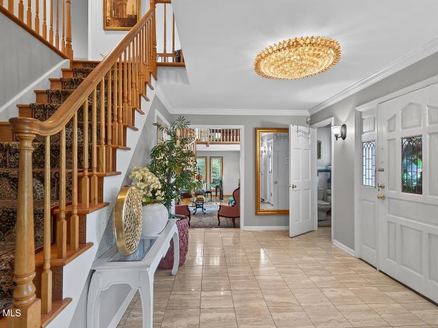 House for sale in Niskayuna, New York