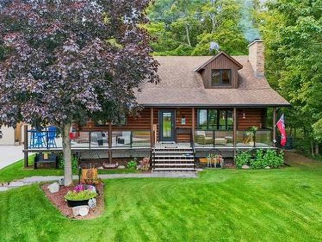 House for sale in Ontario