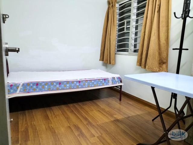 Room for rent in Country Heights Damansara, Kuala Lumpur