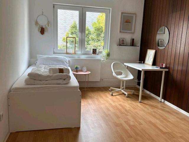 Etagenwohnung mieten in Bremen, Neustadt