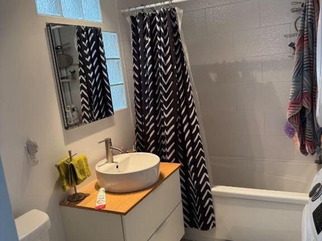 Apartment for rent in St. Leonard's, Quebec