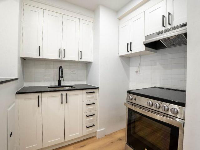 Apartment for rent in St. Leonard's, Quebec