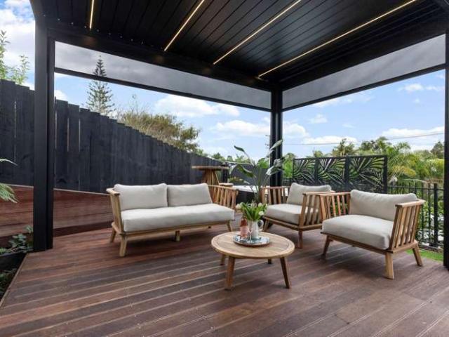 House for sale in Whangaparaoa