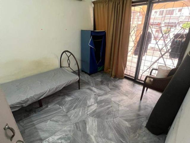 Room for rent in Petaling, Damansara Damai