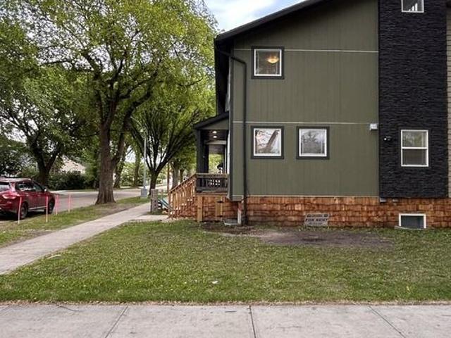 Apartment for rent in Wedgewood, Alberta