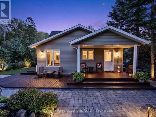 House for sale in Tiny, Central Ontario