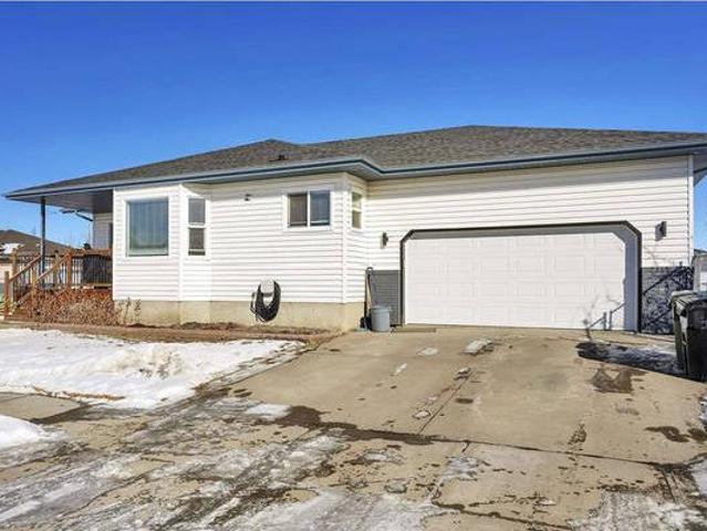 House for sale in Edmonton