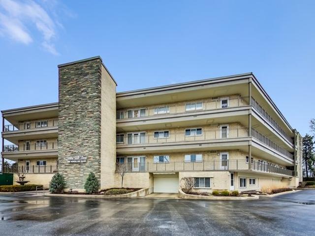 Condo for sale in Park Ridge, Illinois