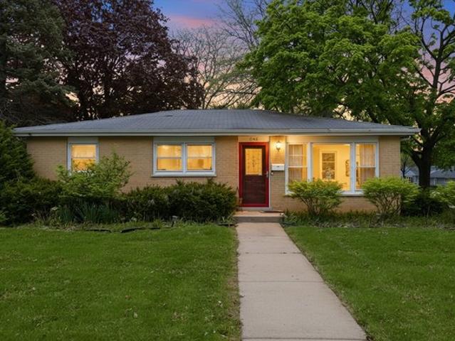 House for sale in Mount Prospect, Illinois
