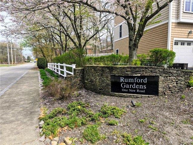 Townhouse for sale in East Providence, Rhode Island