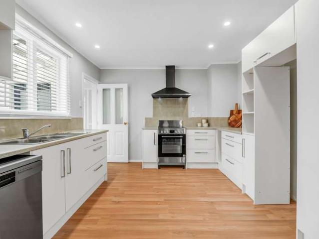 House for sale in Mourea, Bay Of Plenty
