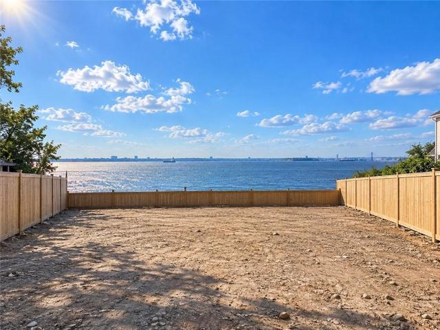 Land for sale in Arverne, New York