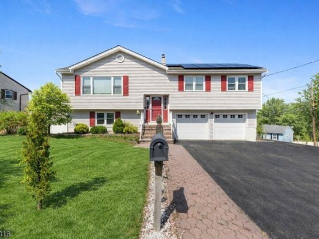 House for sale in Glasser, New Jersey