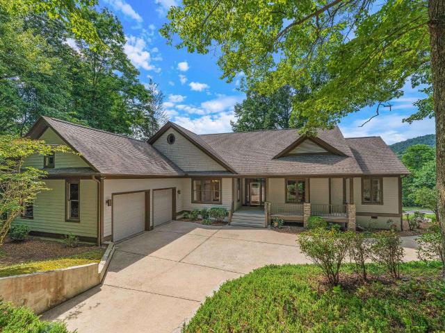 House for sale in Landrum, South Carolina