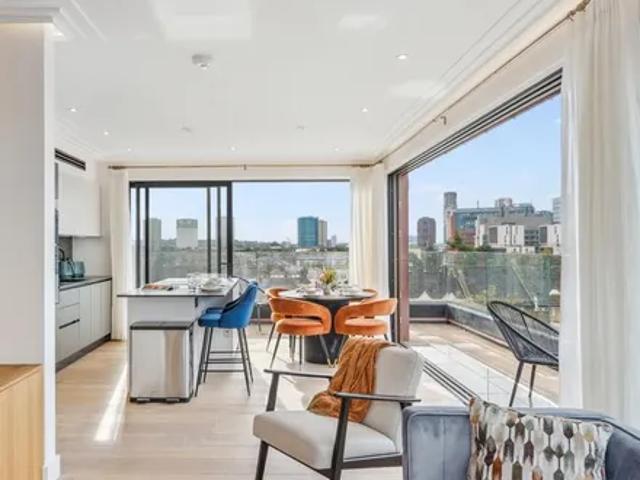 Apartment for rent in North Kensington, Greater London