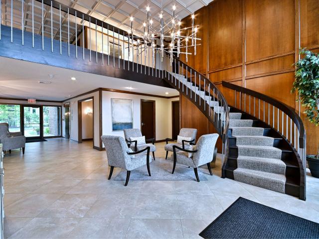Condo for sale in Oak Brook, Illinois