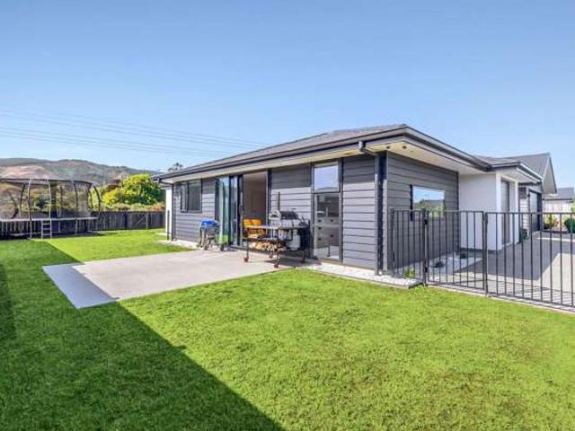 House for sale in Cable Bay, Nelson Bays