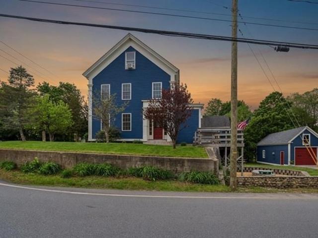 House for sale in New Hampshire