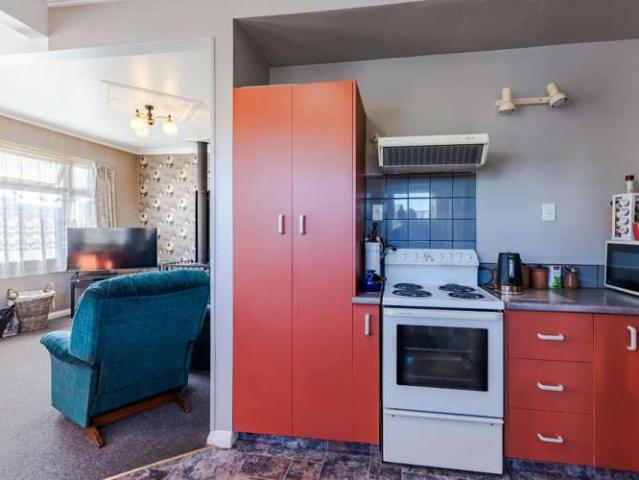 House for sale in Otakou