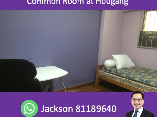 Room for rent in Hougang