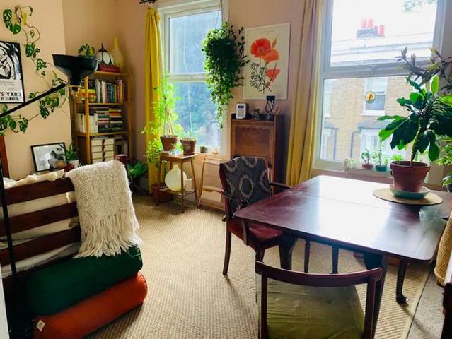 Apartment for rent in Bellenden, London