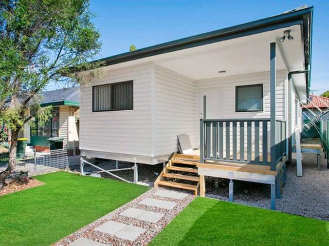 House for rent in Girraween, Sydney