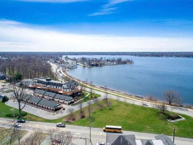 Condo for sale in Winona Lake, Indiana
