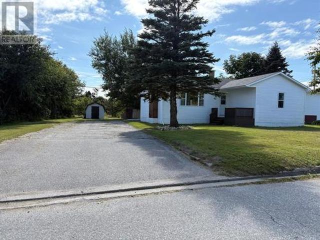 House for sale in Stephenville, Newfoundland And Labrador