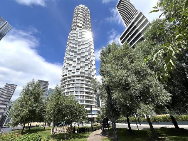 Apartment for rent in Canary Wharf, Greater London