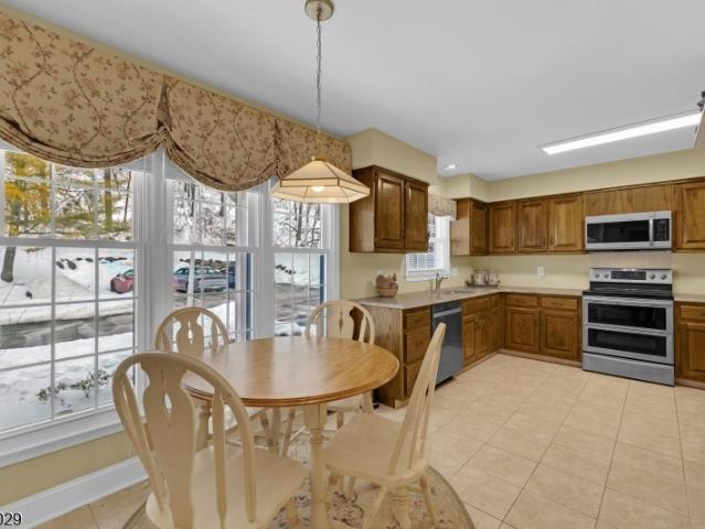 Townhouse for sale in Allamuchy Township, Warren County