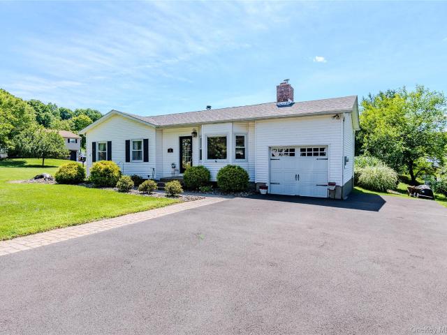 House for sale in Washingtonville, New York