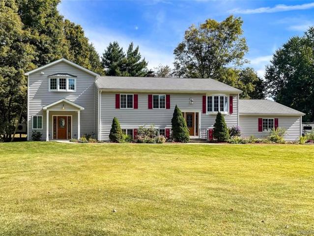 House for sale in Wappingers Falls, New York