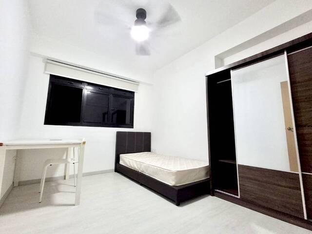 Room for rent in Crawford, Singapore
