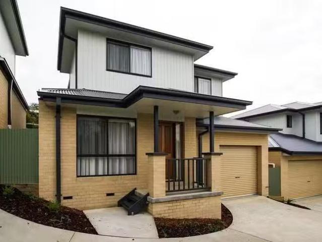 House for rent in Sherlocks Hill Estate, Melbourne