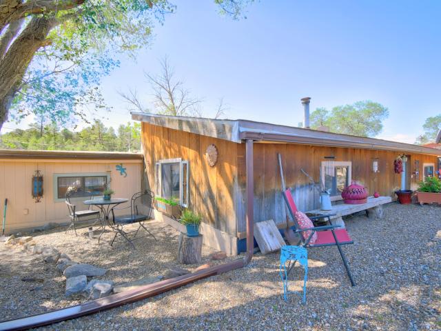 House for sale in Edgewood, New Mexico