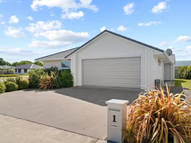 House for sale in Greytown, Wellington