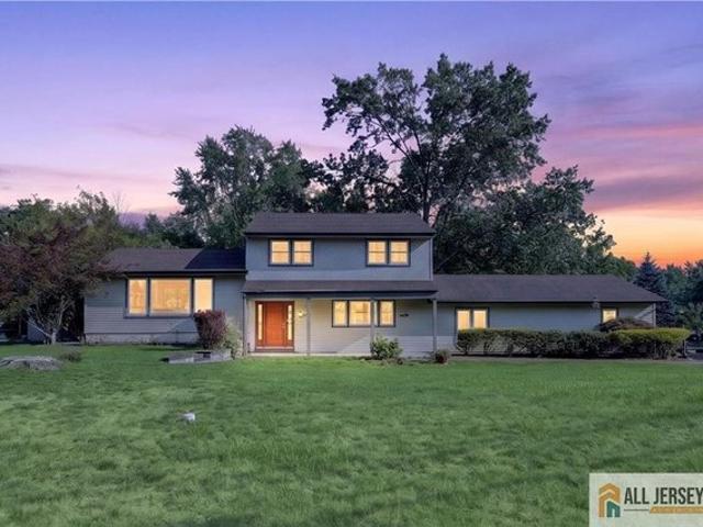 House for sale in East Brunswick, New Jersey