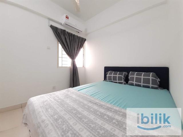 Room for rent in Petaling Indah Condominium, Kuala Lumpur