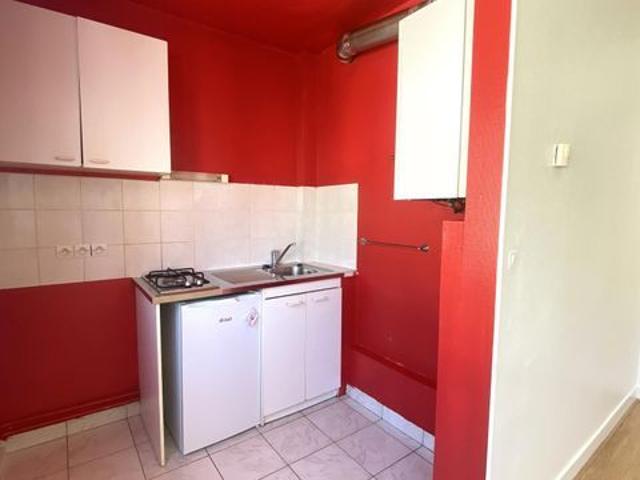 Studio location à Chartres