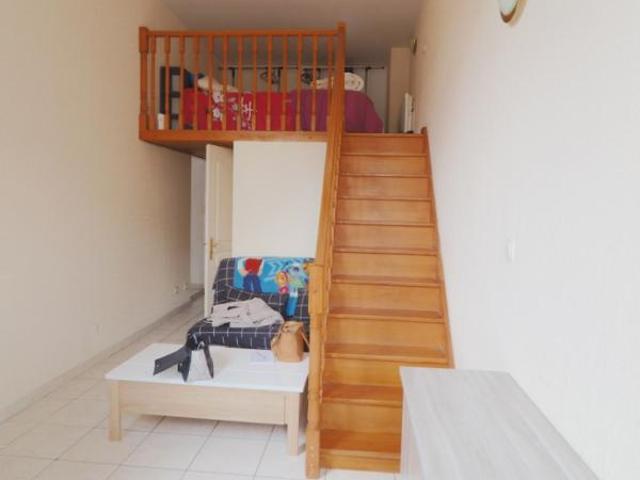 Studio location à Bourg-en-Bresse, Trévoux
