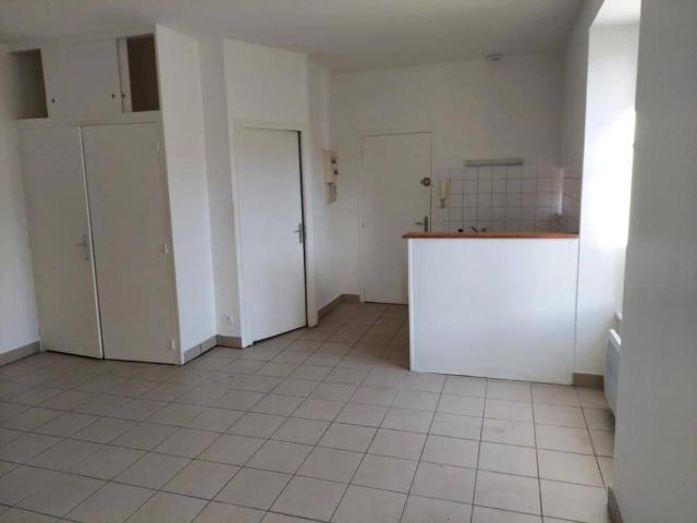 Studio location à Saint-Étienne