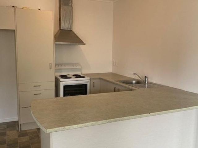 Apartment for rent in Tītahi Bay, Porirua
