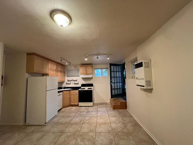 Apartment for rent in California