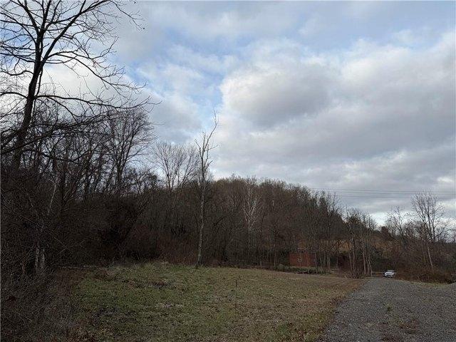 Farm for sale in Waynesburg, Pennsylvania