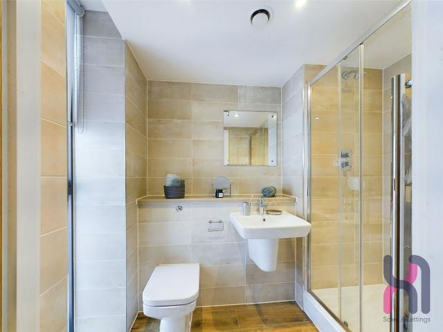 Apartment for rent in Wharfside, Trafford Park